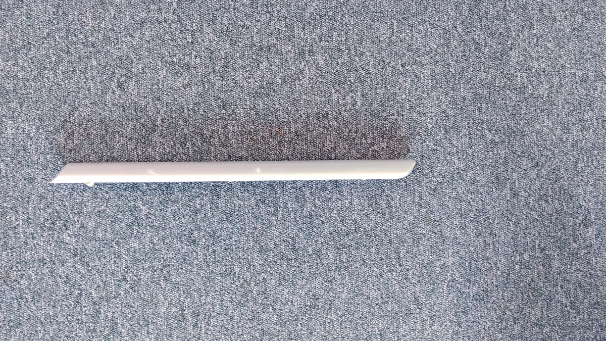 BMW E46 Stoßleiste Seitenwand Silber (Links) 