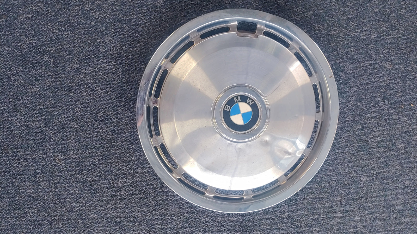 BMW E3 Radkappe (Aluminium) Bild 1