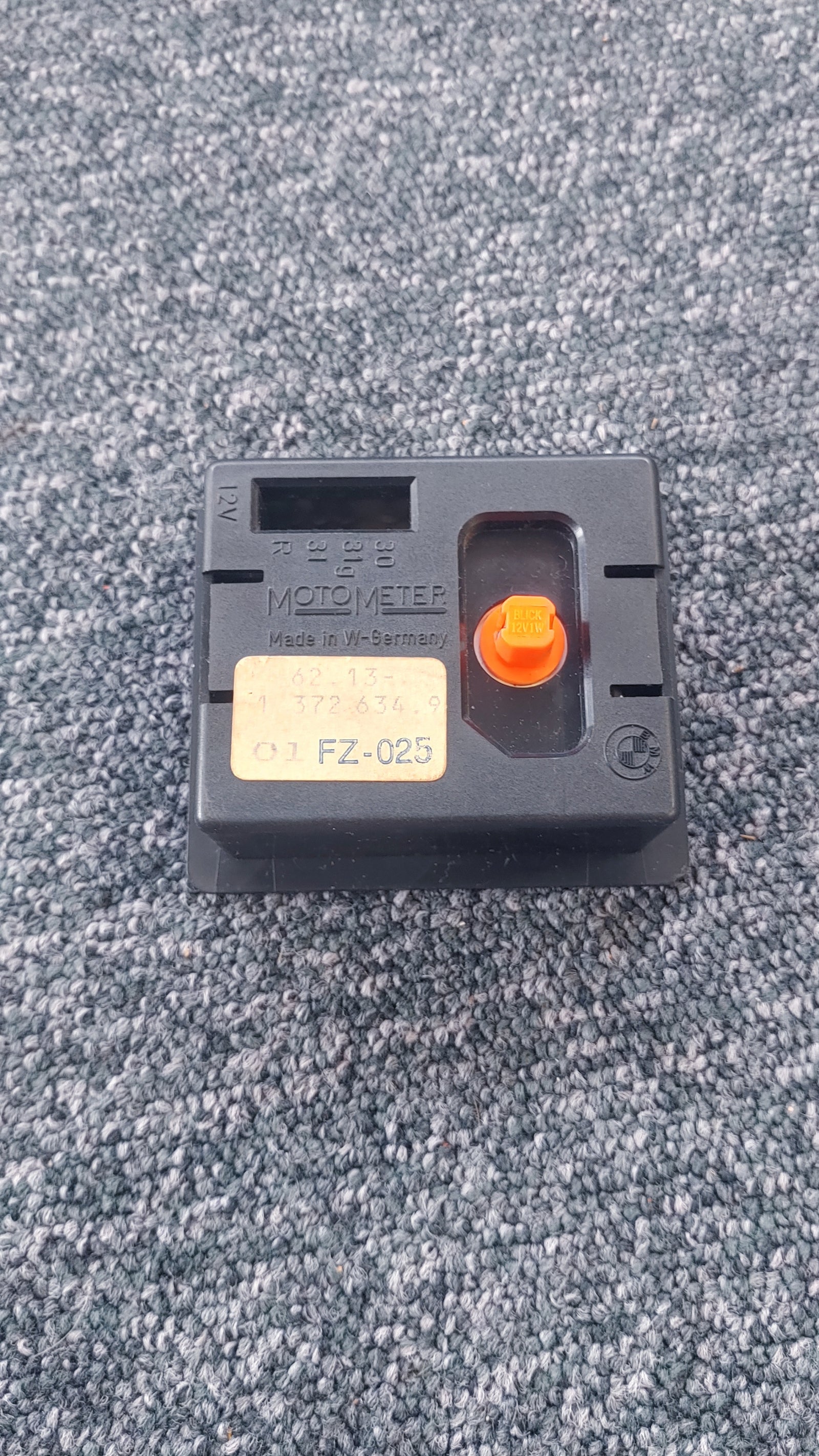 BMW E24/E28/E23/E30 Digitaluhr Bild 2