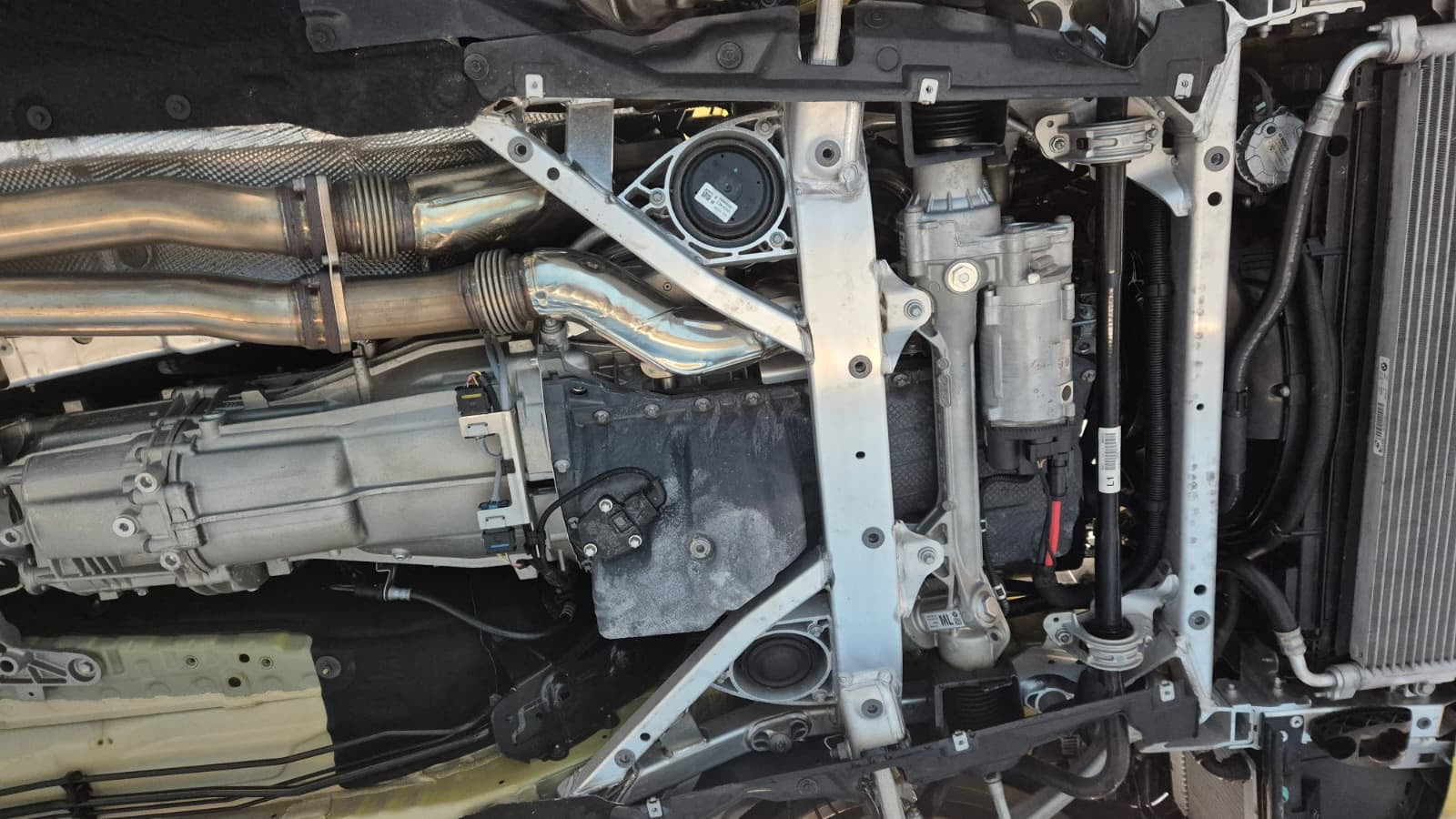 BMW M4 F82 - im Kundenauftrag (Handschalter, Carbondach, Neuwertig) Bild 106