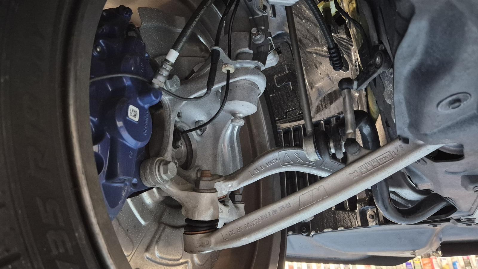 BMW M4 F82 - im Kundenauftrag (Handschalter, Carbondach, Neuwertig) Bild 102