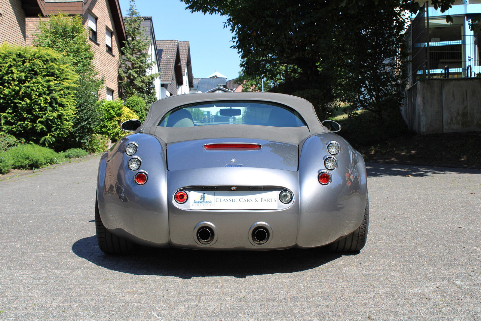 Wiesmann Roadster MF4 - im Kundenauftrag (Liftsystem, OZ-Felgen, Rückfahrkamera) Bild 4