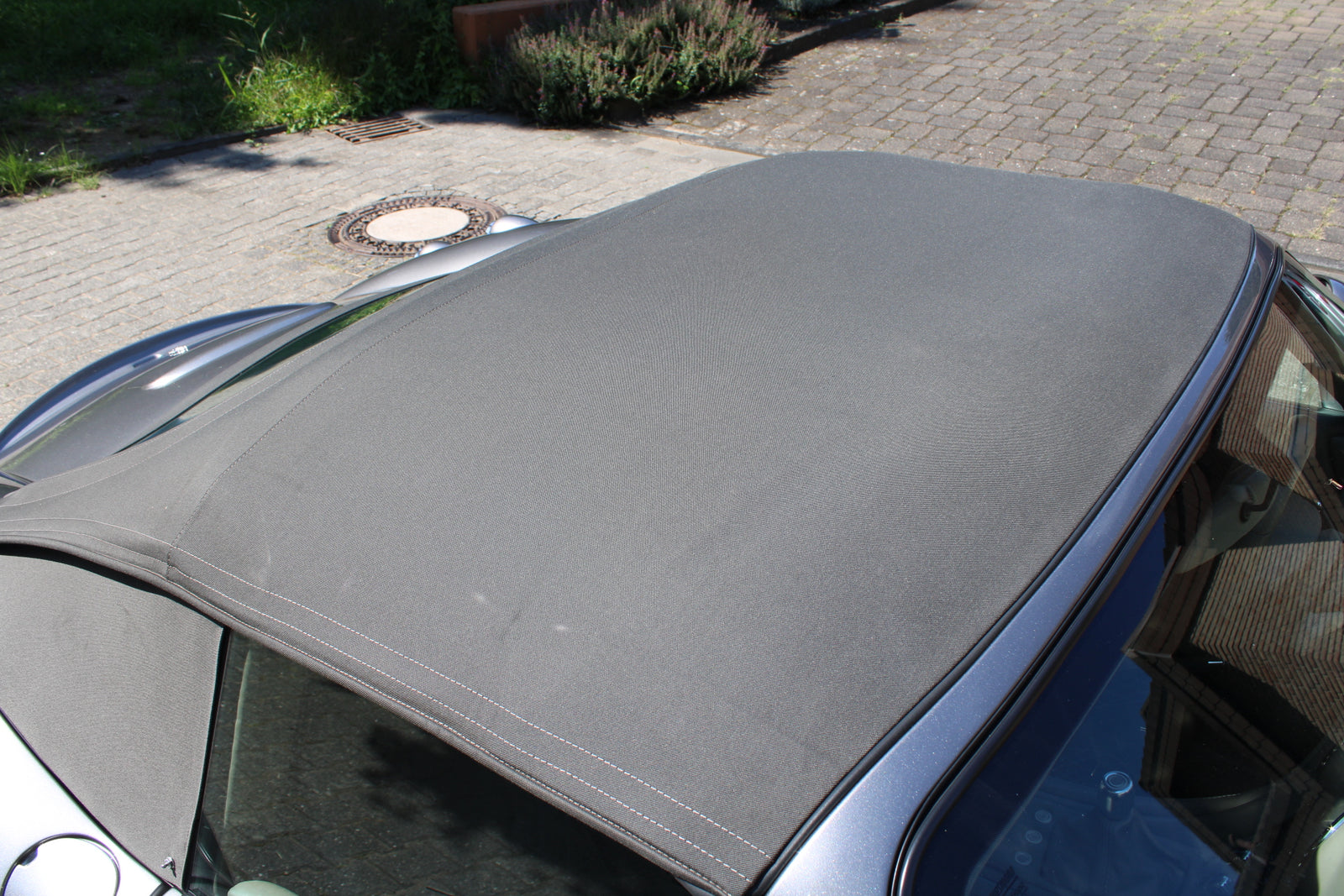 Wiesmann Roadster MF4 - im Kundenauftrag (Liftsystem, OZ-Felgen, Rückfahrkamera) Bild 17