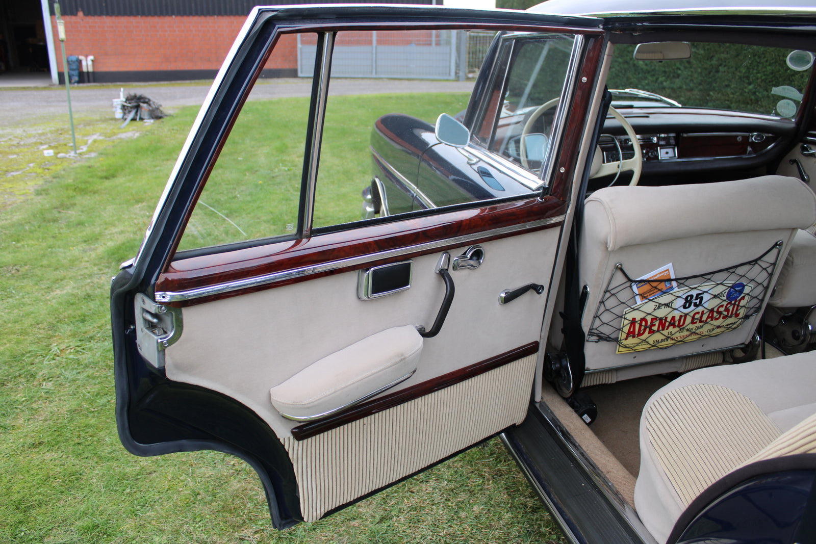 Mercedes 300 SE Lang (W112) - im Kundenauftrag (Restauriert, Automatik, TÜV bis 05/2027) Bild 36