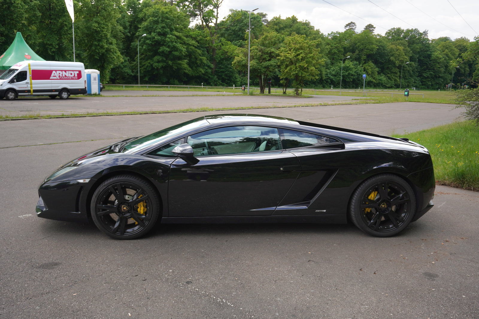 Lamborghini Gallardo LP560-4 ( Xenon, Bicolor, Allrad, Lift) Bild 2