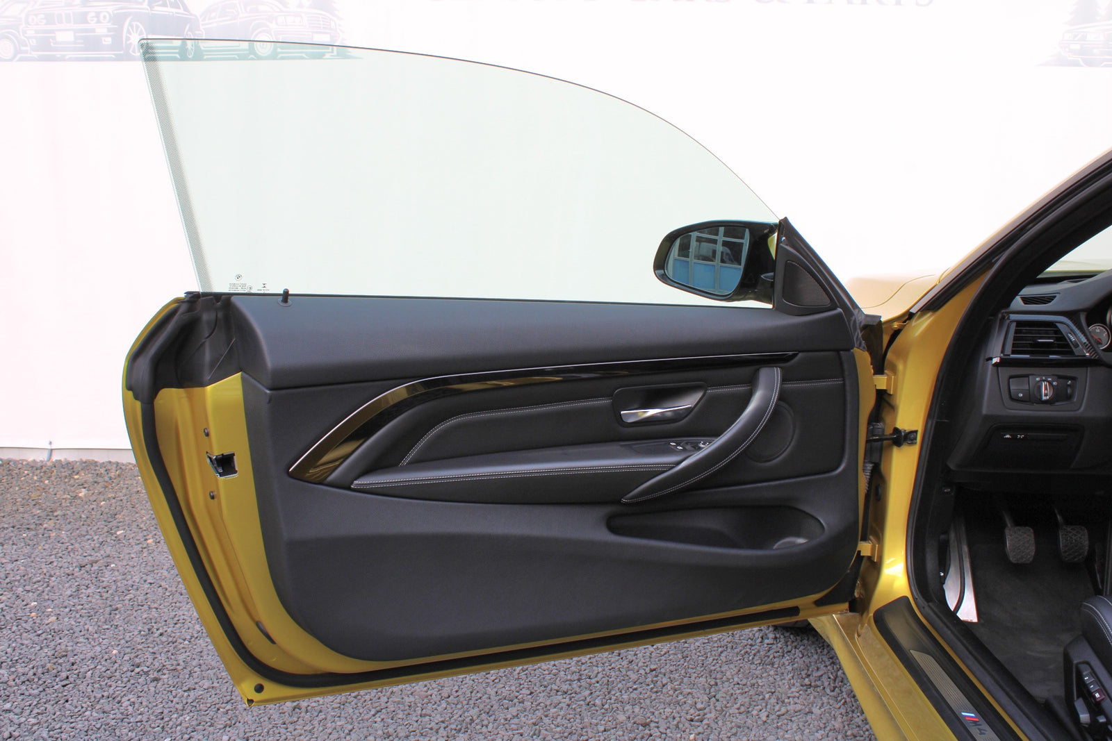BMW M4 F82 - im Kundenauftrag (Handschalter, Carbondach, Neuwertig) Bild 28