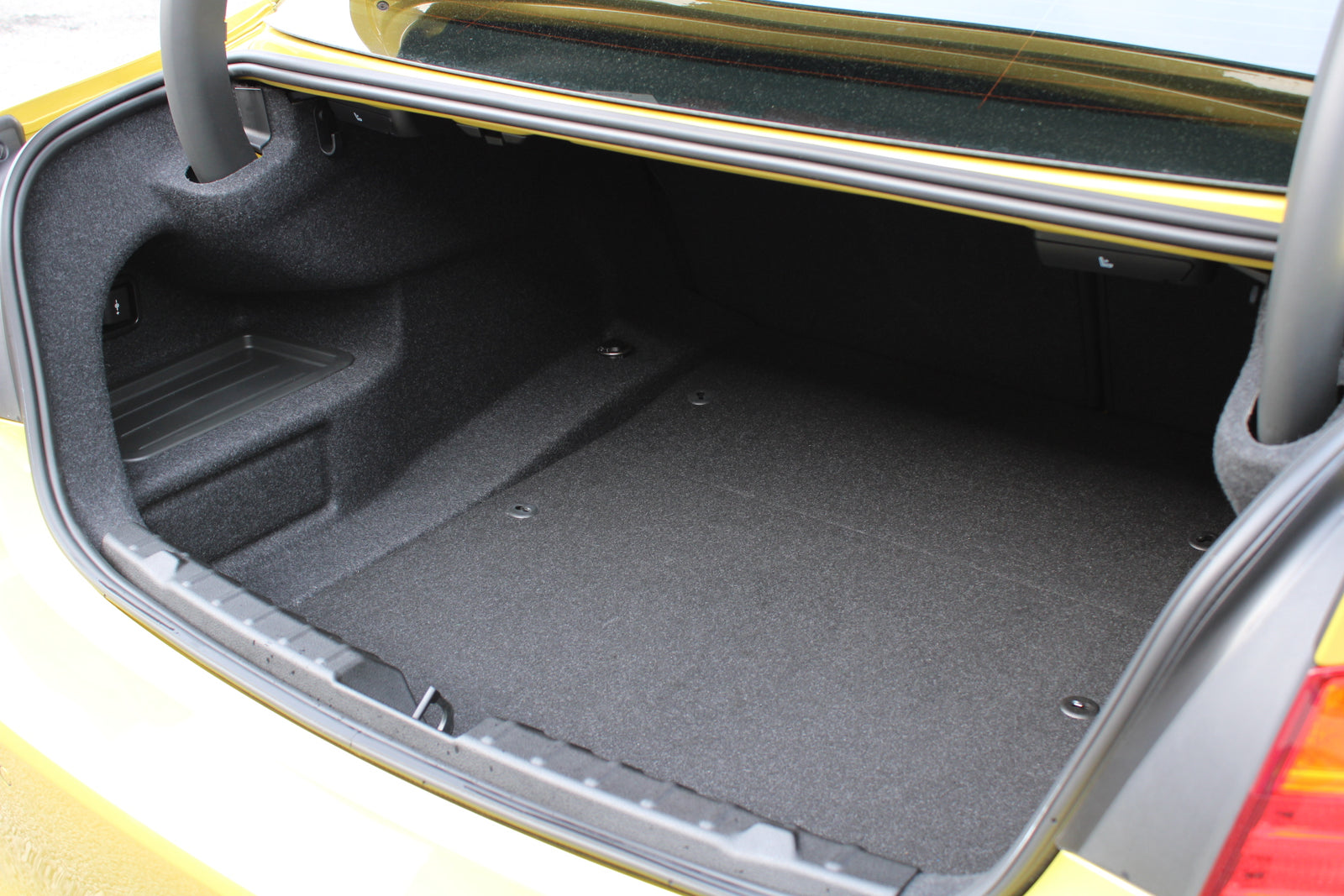 BMW M4 F82 - im Kundenauftrag (Handschalter, Carbondach, Neuwertig) Bild 75