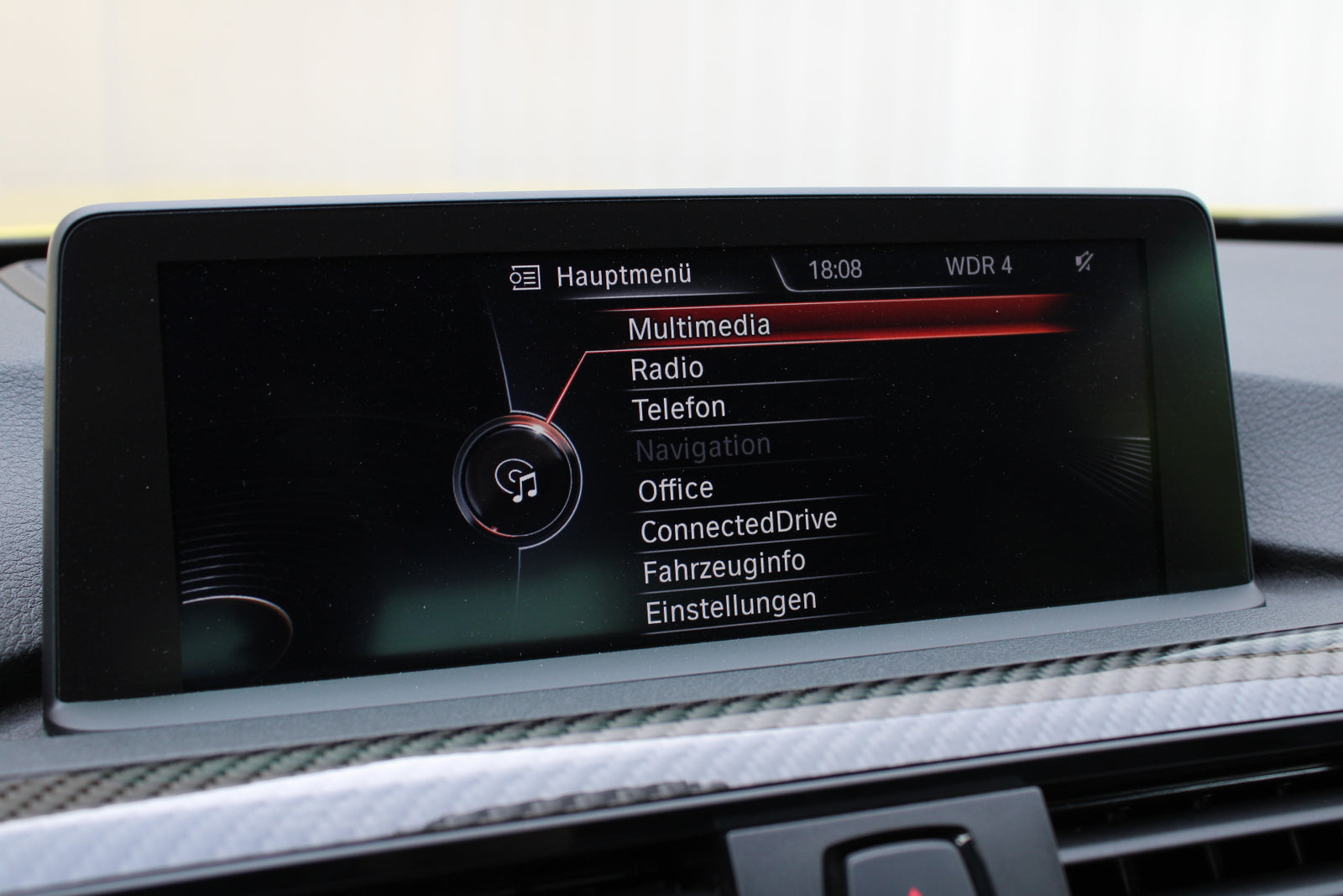 BMW M4 F82 - im Kundenauftrag (Handschalter, Carbondach, Neuwertig) Bild 48