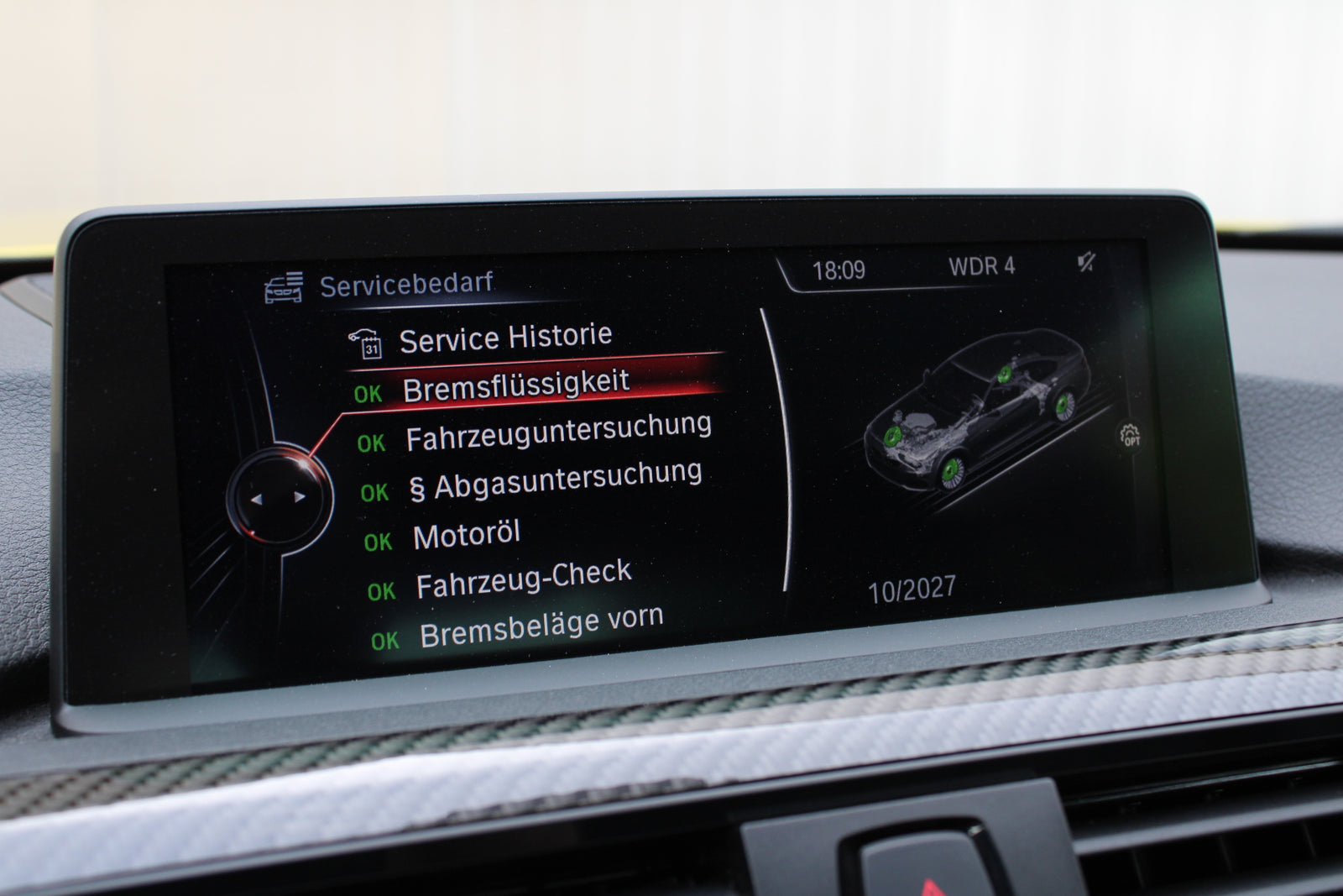 BMW M4 F82 - im Kundenauftrag (Handschalter, Carbondach, Neuwertig) Bild 49