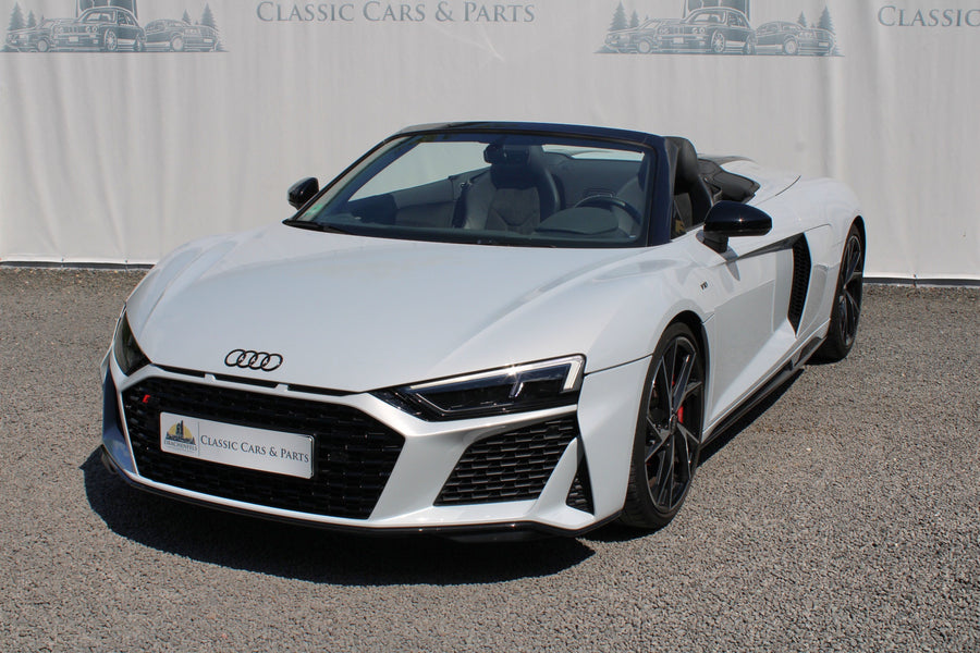 Audi R8 V10 Spyder RWD - im Kundenauftrag (Virtual Cockpit, MMi Plus, Rückfahrkamera)