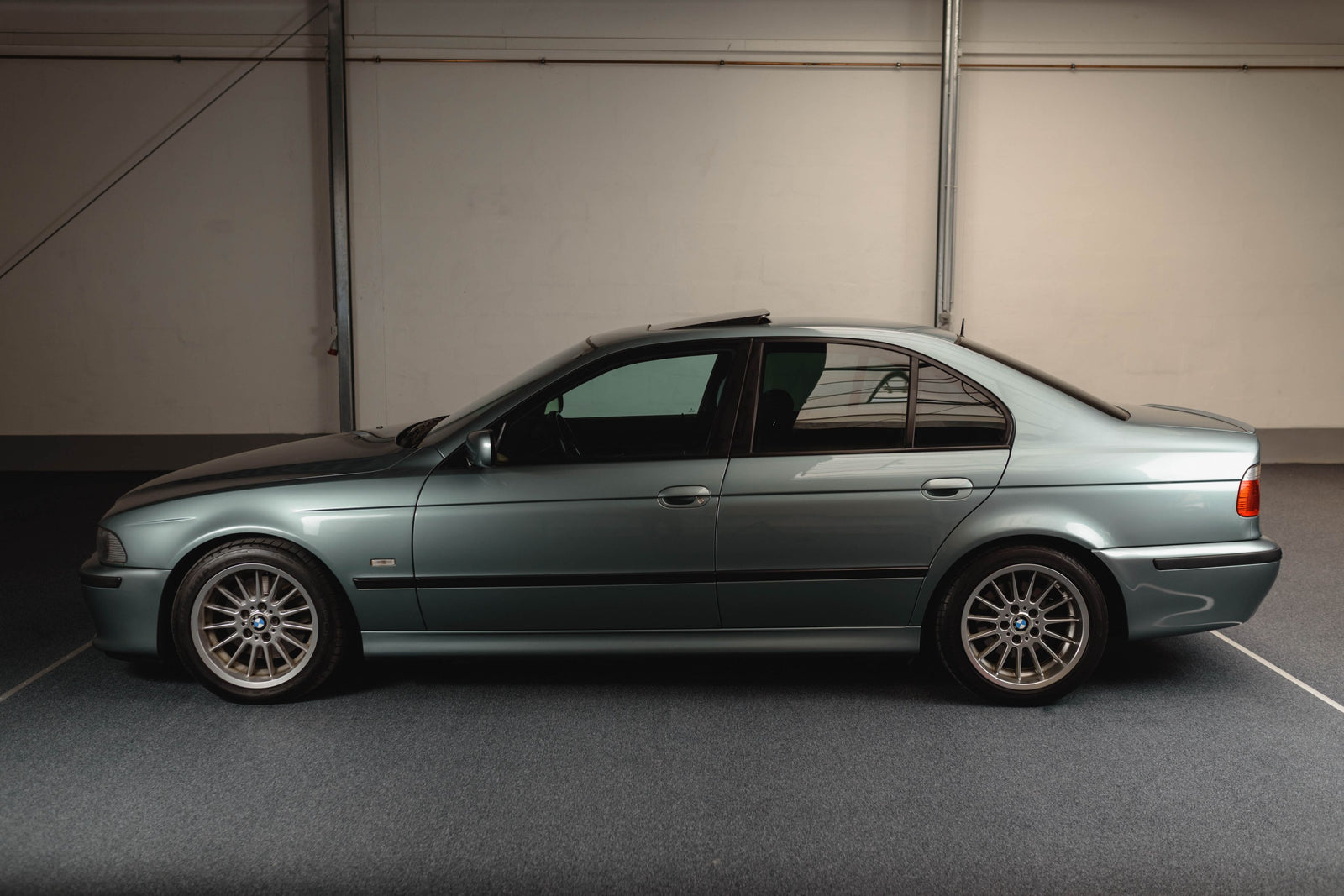 2020 - BMW 530iA (E39) (2001) Bild 1