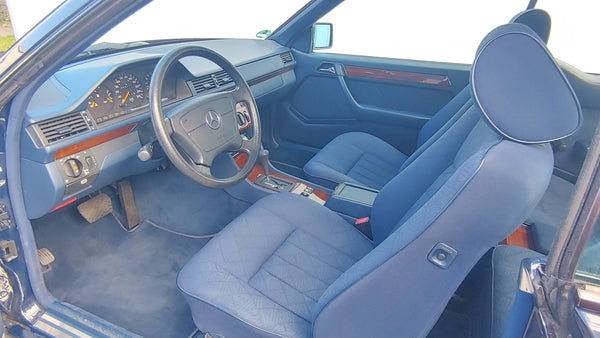 2024 - Mercedes-Benz CE 200 (1995)