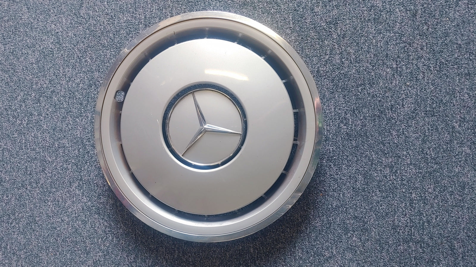 Mercedes W124/W210 Satz Radkappen für Stahlfelgen Bild 7