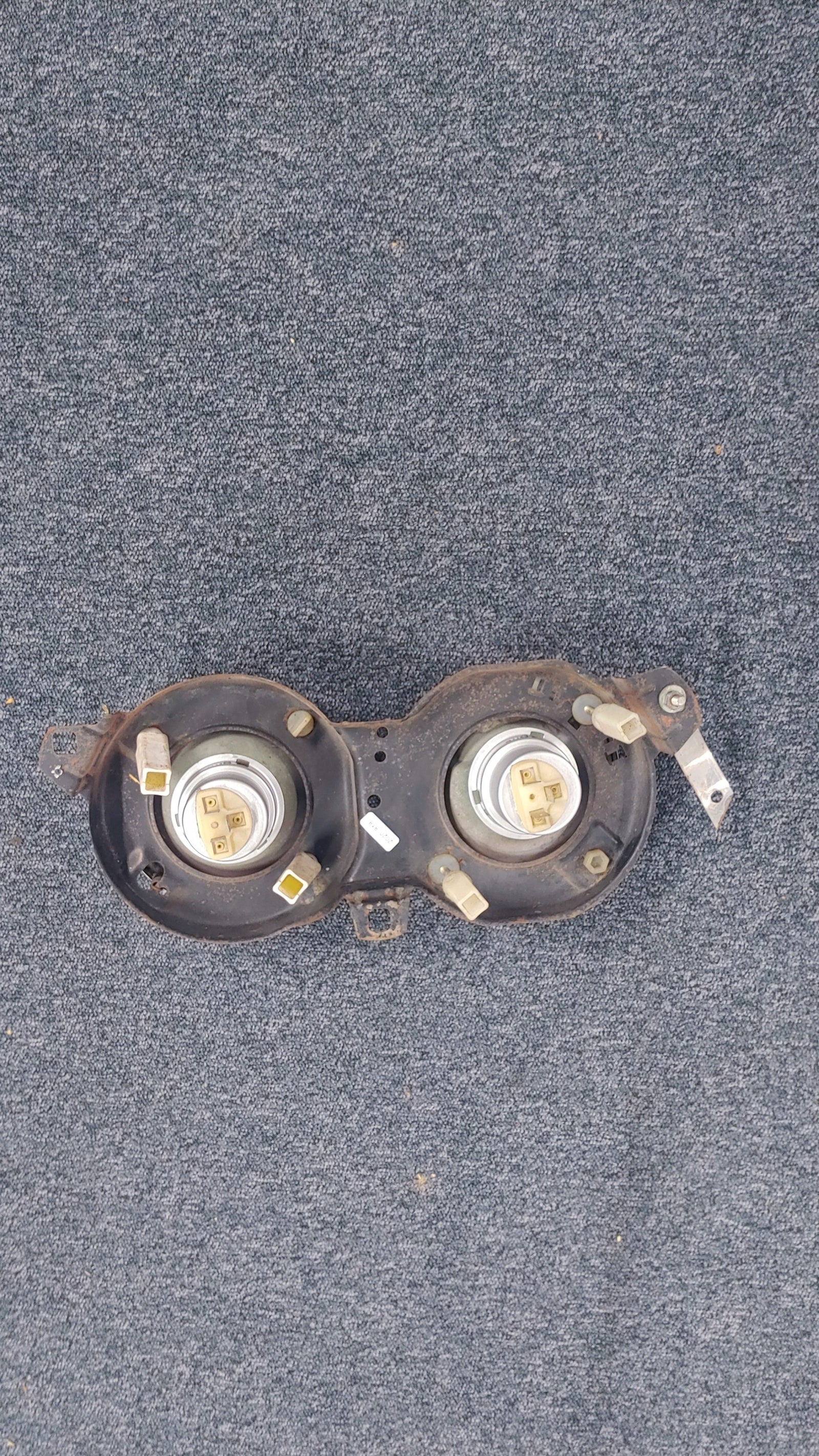 BMW E21 Frontscheinwerfer Hella (Links) Bild 2