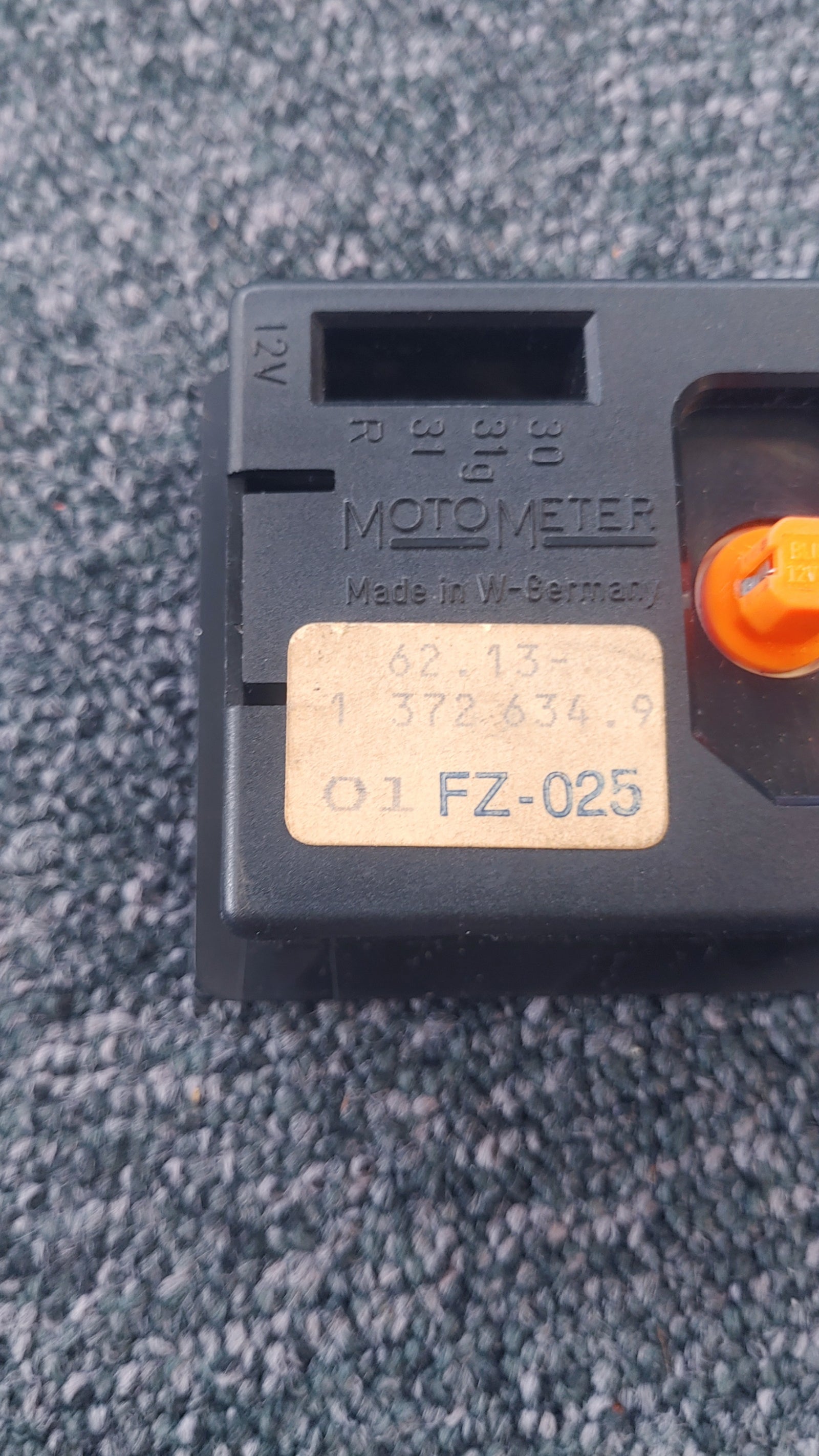 BMW E24/E28/E23/E30 Digitaluhr Bild 3
