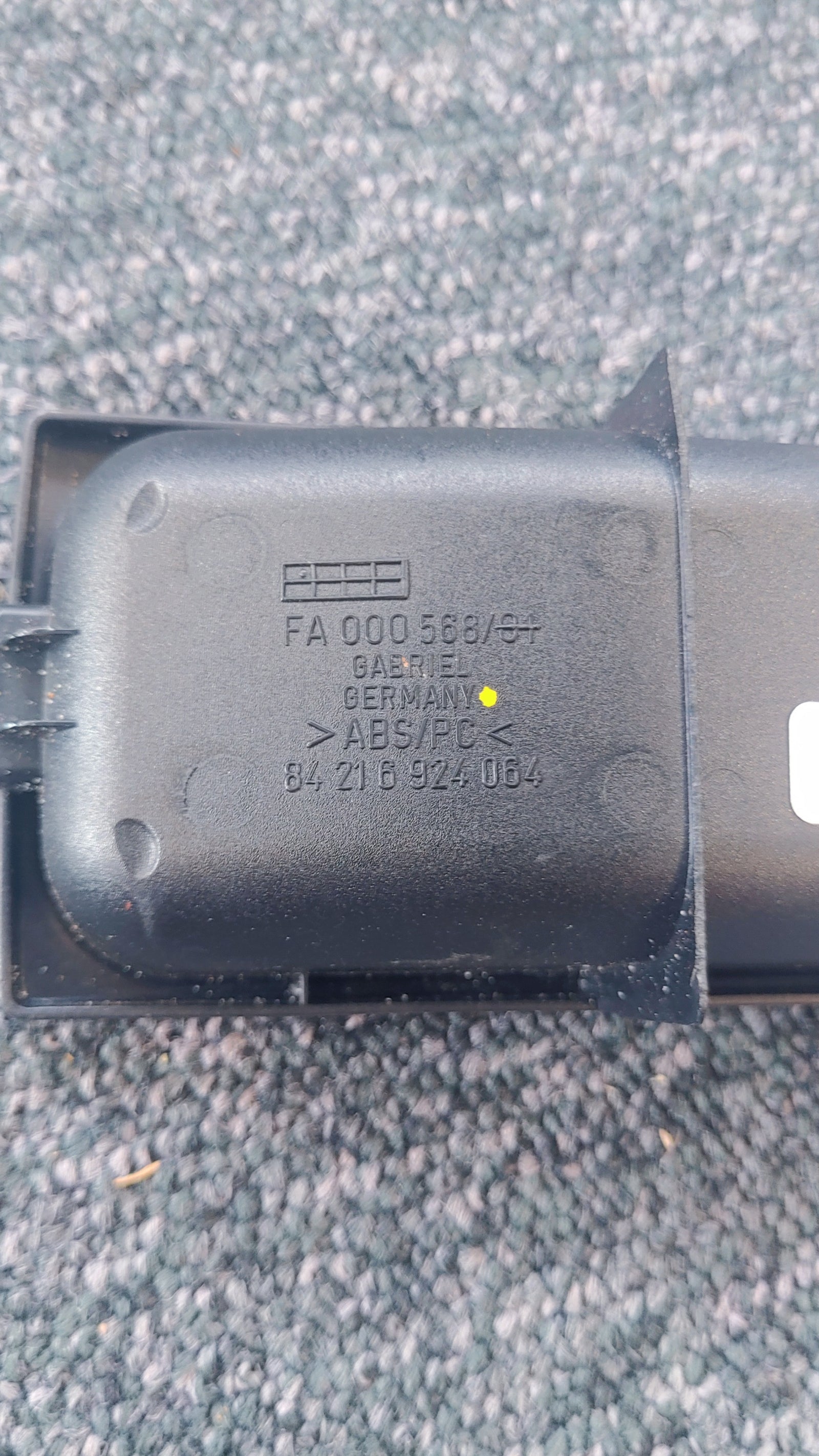 BMW E46 Ablagefach Mittelkonsole Bild 3