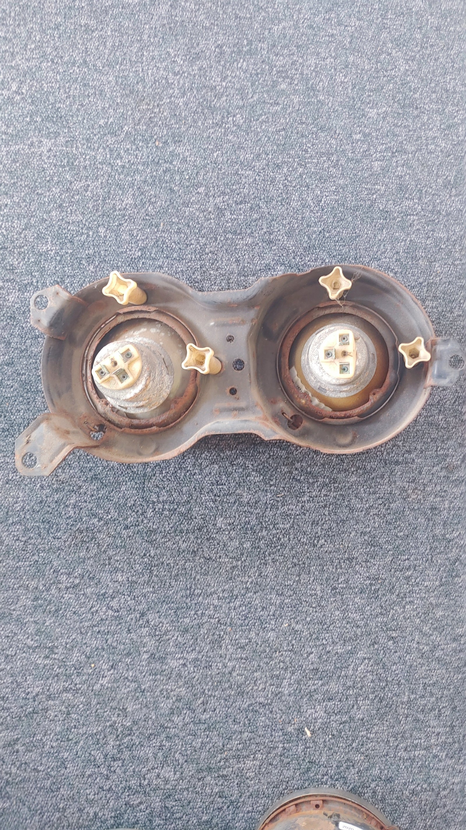 BMW E24 Frontscheinwerfer (Rechts) Bild 2