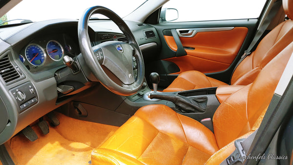 2023 - Volvo V70 R AWD (2003)