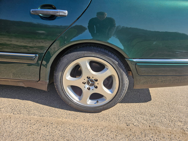 Mercedes-Benz E320 (W210) 1. Hand, Amazonitgrün metallic (1997)