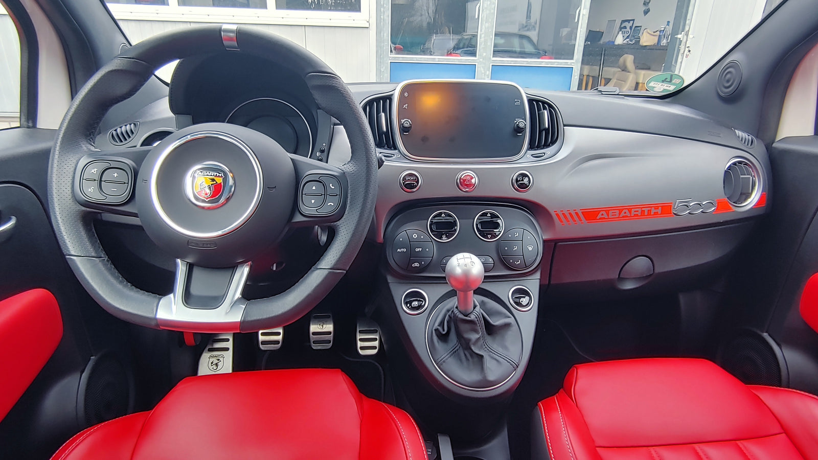 2024 - Abarth 595 Turismo (2020) Bild 29