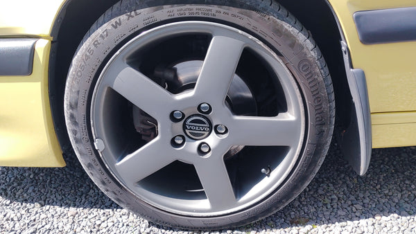 2024 - Volvo 850 T5-R (1995)