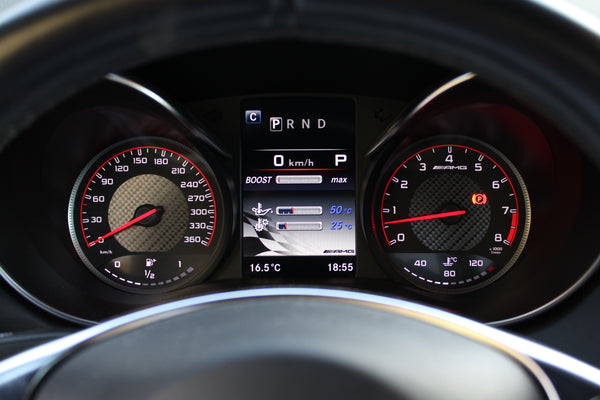 Mercedes AMG GT S - Glasdach, Performance-Sitze, Burmester-Soundsystem, MwSt. ausweisbar