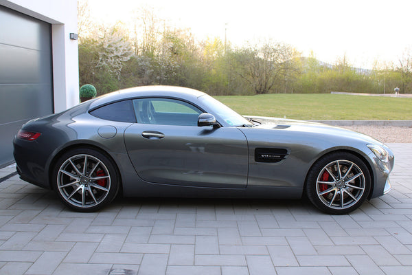 Mercedes AMG GT S - Glasdach, Performance-Sitze, Burmester-Soundsystem, MwSt. ausweisbar