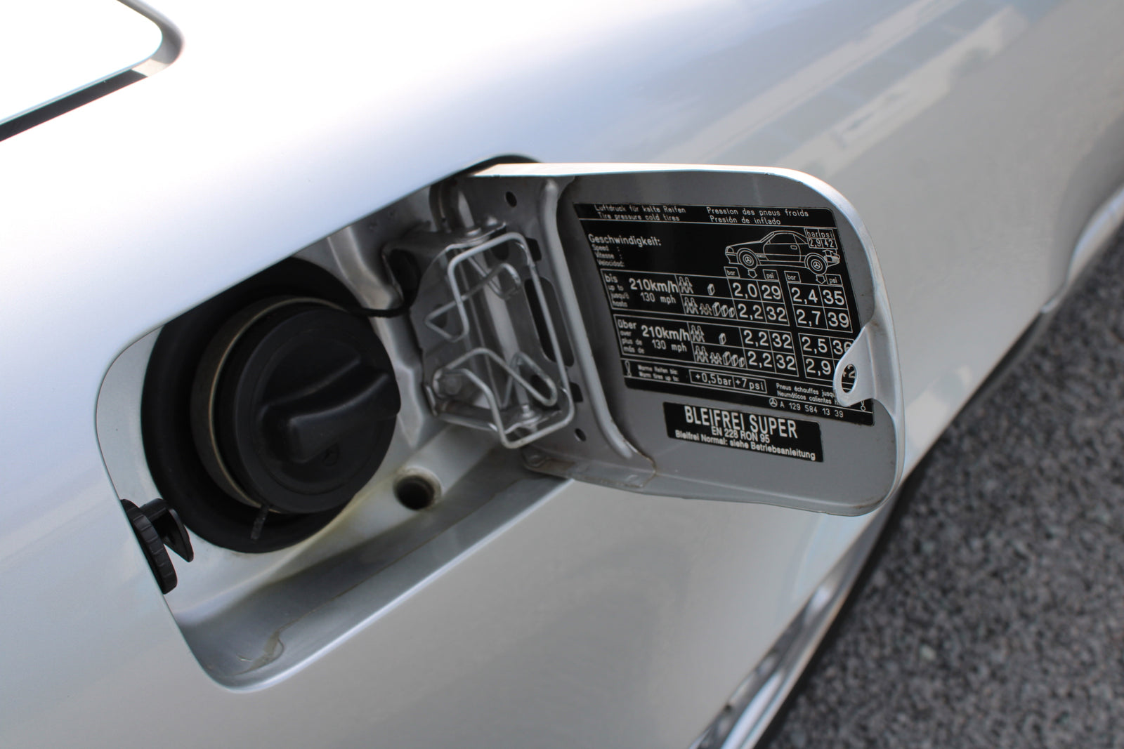 Mercedes-Benz SL 320 - im Kundenauftrag (Xenon, SHZ, EDW) Bild 17