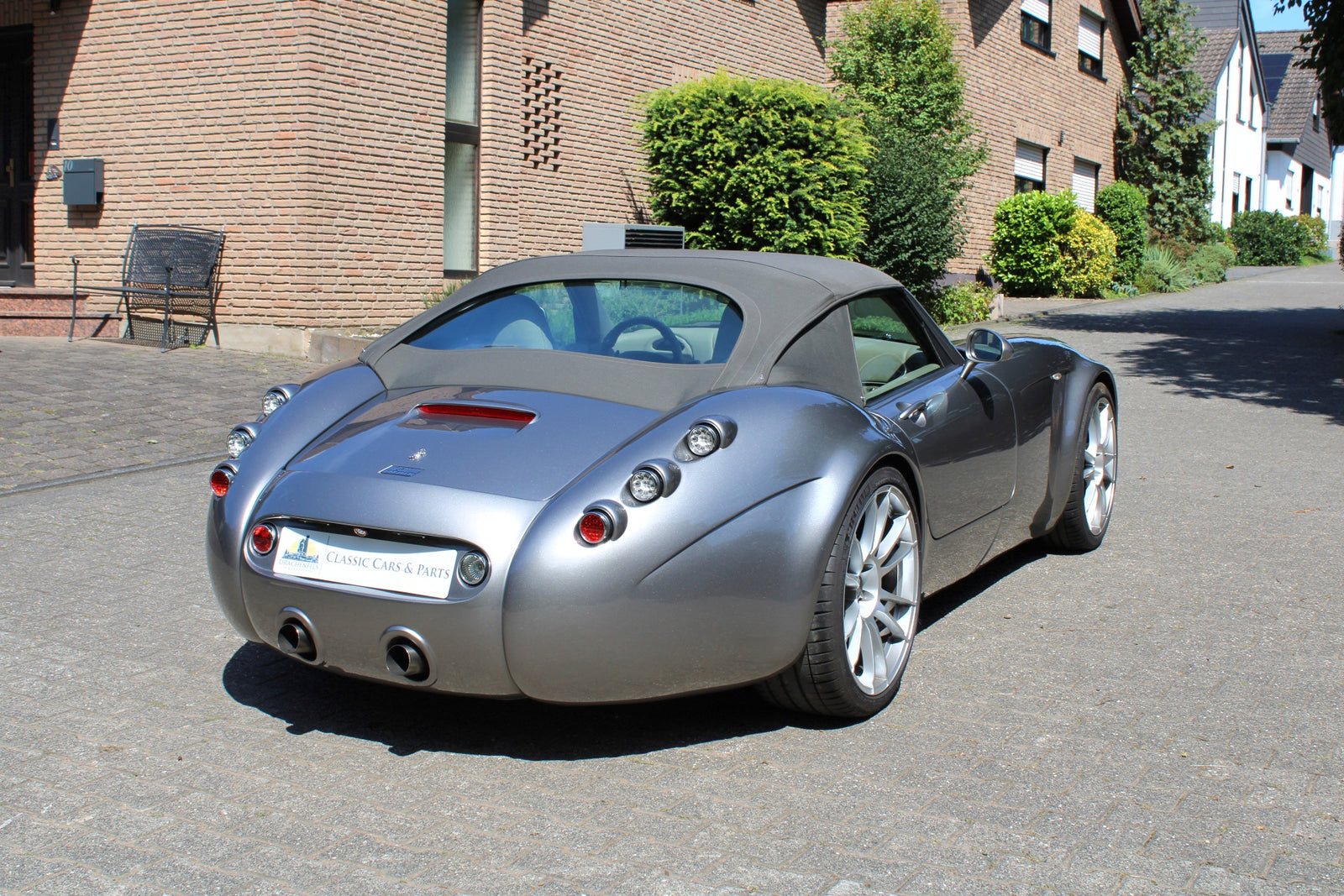 Wiesmann Roadster MF4 - im Kundenauftrag (Liftsystem, OZ-Felgen, Rückfahrkamera) Bild 5