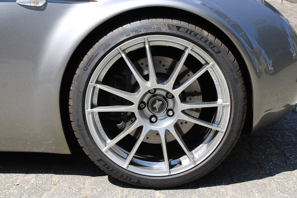 Wiesmann Roadster MF4 - im Kundenauftrag (Liftsystem, OZ-Felgen, Rückfahrkamera)
