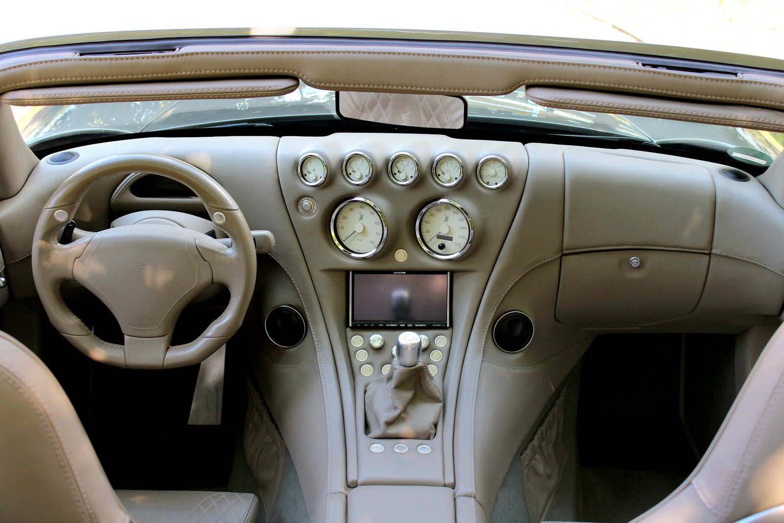 Wiesmann Roadster MF4 - im Kundenauftrag (Liftsystem, OZ-Felgen, Rückfahrkamera) Bild 28