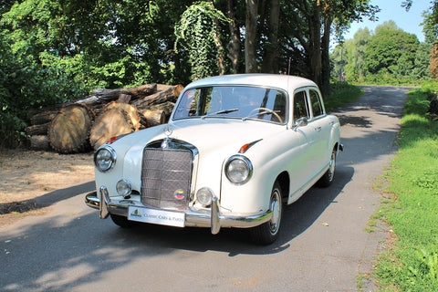 Mercedes-Benz Ponton 219 (W105) - im Kundenauftrag (Restauriert, Uhr, Radio)