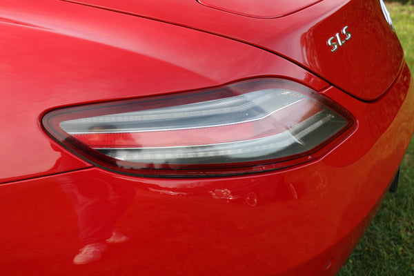 Mercedes SLS AMG - im Kundenauftrag (Seltene Farbkombi, 2. Hand, Service neu)