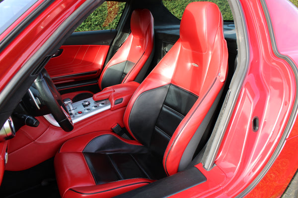 Mercedes SLS AMG - im Kundenauftrag (Seltene Farbkombi, 2. Hand, Service neu)