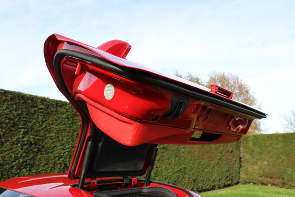 Mercedes SLS AMG - im Kundenauftrag (Seltene Farbkombi, 2. Hand, Service neu)