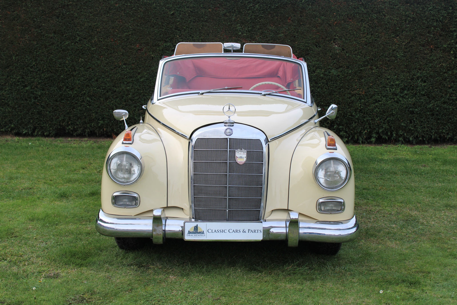Mercedes 300d Cabriolet D (W189) - im Kundenauftrag (Restauriert, Servo, Schaltgetriebe, Wertgutachten) Bild 9