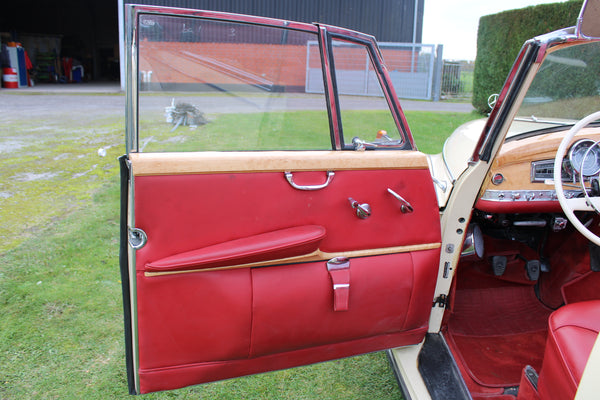 Mercedes 300d Cabriolet D (W189) - im Kundenauftrag (Restauriert, Servo, Schaltgetriebe, Wertgutachten)