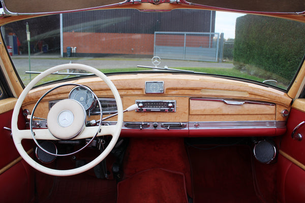 Mercedes 300d Cabriolet D (W189) - im Kundenauftrag (Restauriert, Servo, Schaltgetriebe, Wertgutachten)