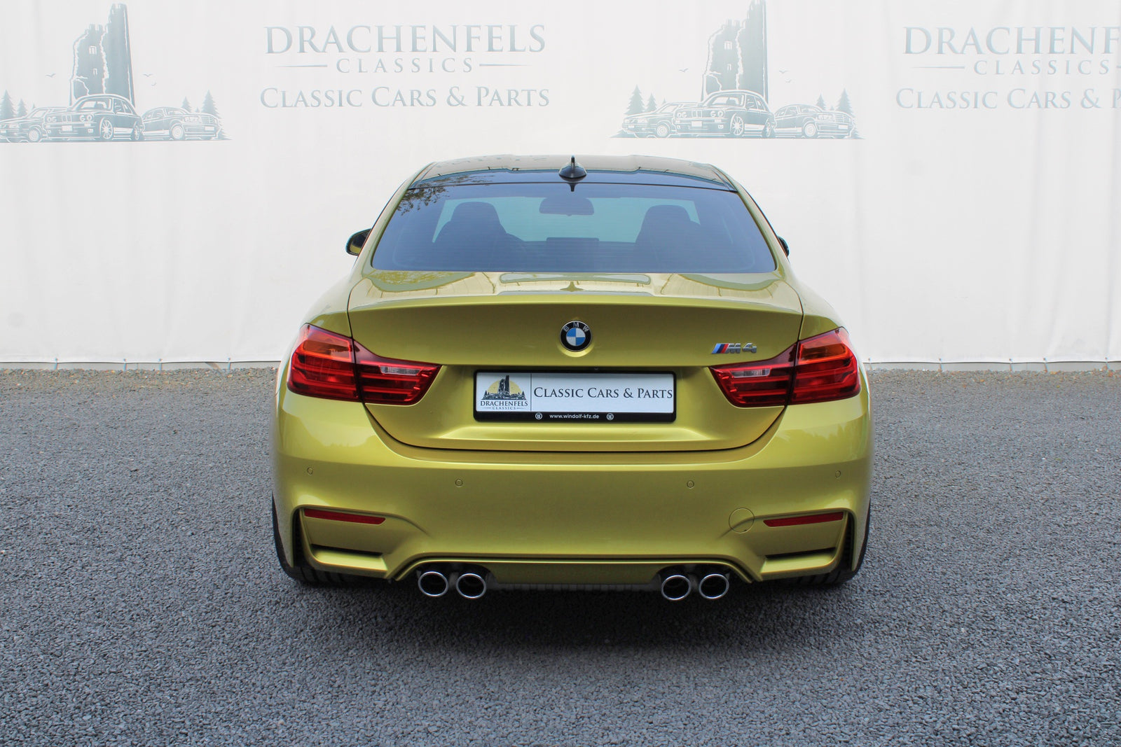BMW M4 F82 - im Kundenauftrag (Handschalter, Carbondach, Neuwertig) Bild 5