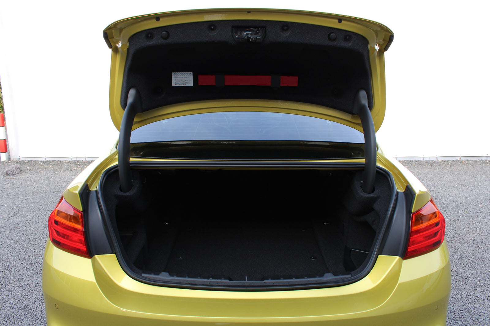 BMW M4 F82 - im Kundenauftrag (Handschalter, Carbondach, Neuwertig) Bild 72