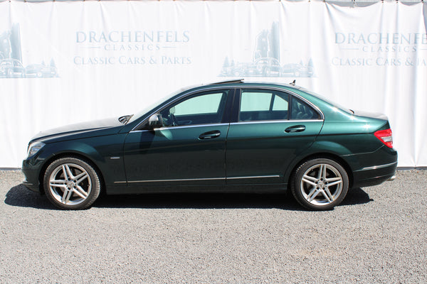 Mercedes-Benz C350 4-Matic Avantgarde - Hinterachse revidiert, Schiebedach, PDC, TÜV neu
