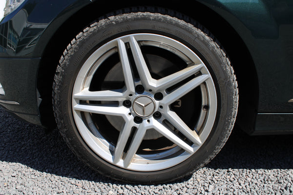 Mercedes-Benz C350 4-Matic Avantgarde - Hinterachse revidiert, Schiebedach, PDC, TÜV neu