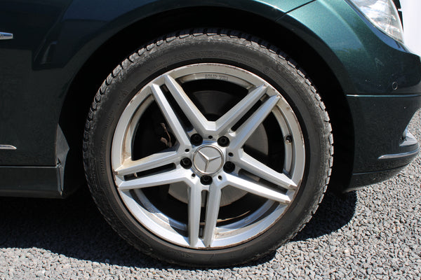 Mercedes-Benz C350 4-Matic Avantgarde - Hinterachse revidiert, Schiebedach, PDC, TÜV neu