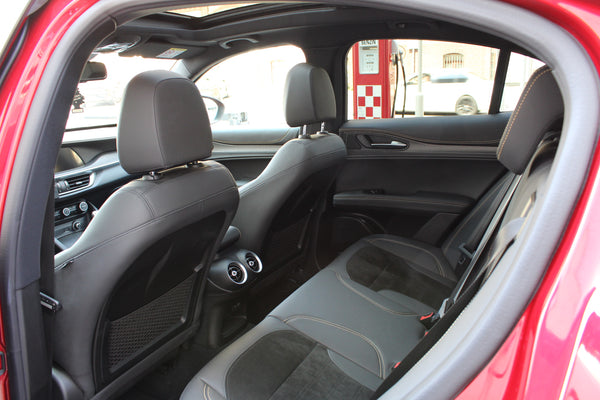 Alfa Romeo Stelvio Quadrifoglio Anniversario 100 - im Kundenauftrag (Limitiert, Pano, Carbon, Allrad)