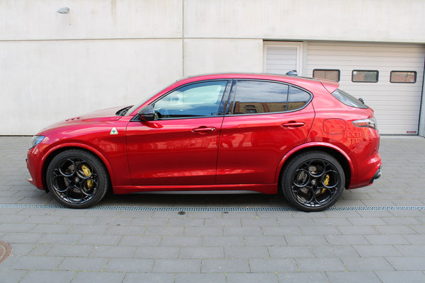 Alfa Romeo Stelvio Quadrifoglio Anniversario 100 - im Kundenauftrag (Limitiert, Pano, Carbon, Allrad)