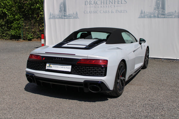 Audi R8 V10 Spyder RWD - im Kundenauftrag (Virtual Cockpit, MMi Plus, Rückfahrkamera)