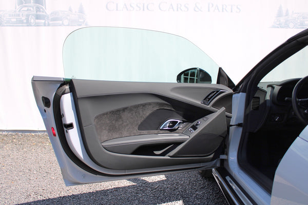 Audi R8 V10 Spyder RWD - im Kundenauftrag (Virtual Cockpit, MMi Plus, Rückfahrkamera)