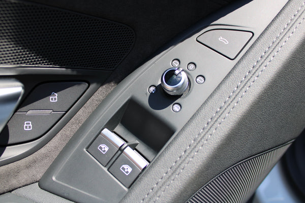Audi R8 V10 Spyder RWD - im Kundenauftrag (Virtual Cockpit, MMi Plus, Rückfahrkamera)
