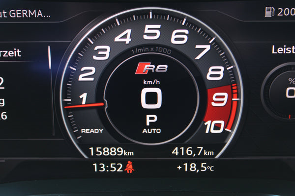 Audi R8 V10 Spyder RWD - im Kundenauftrag (Virtual Cockpit, MMi Plus, Rückfahrkamera)