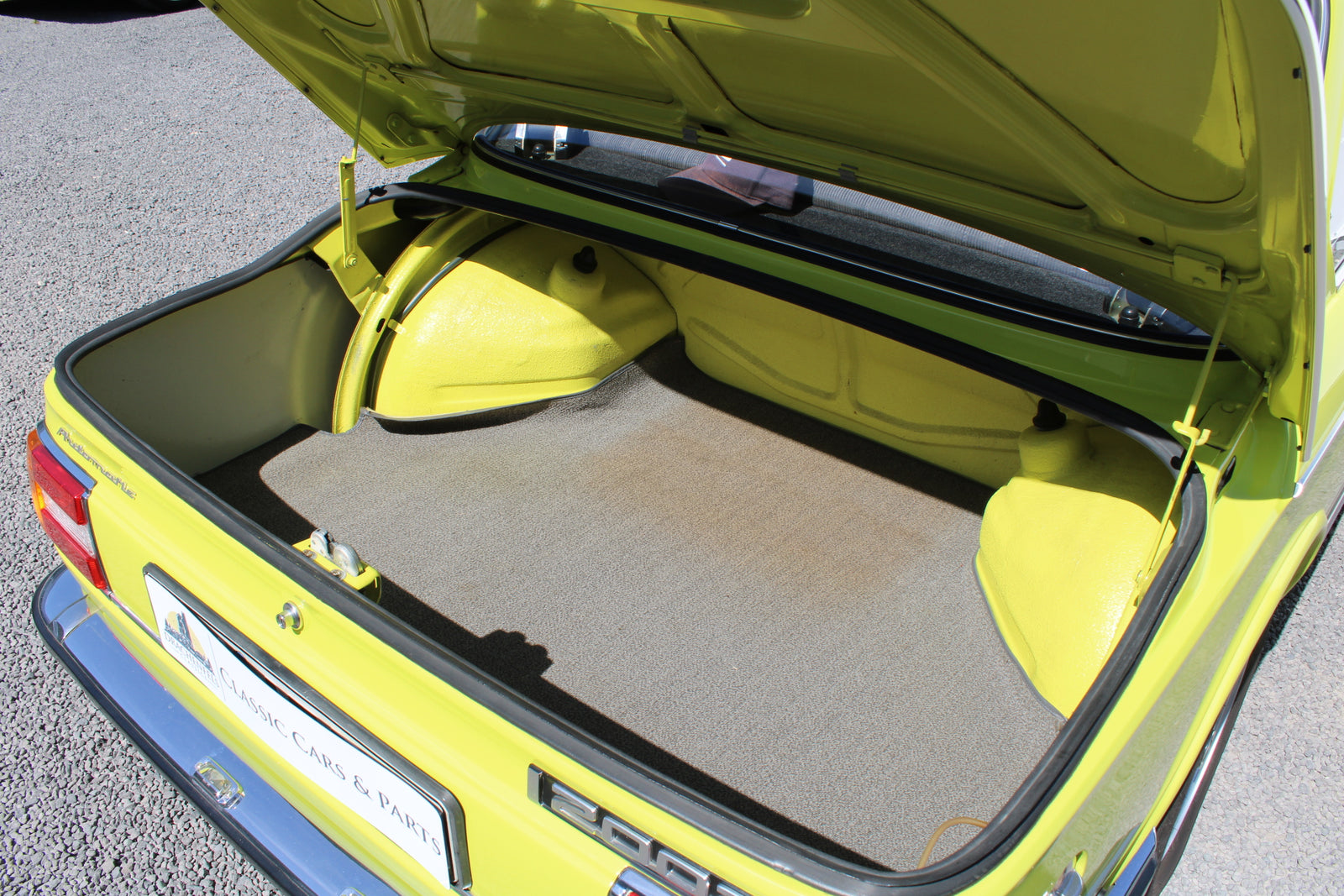 BMW 2002 Automatic - im Kundenauftrag (Restauriert, Velours, Edition L) Bild 56